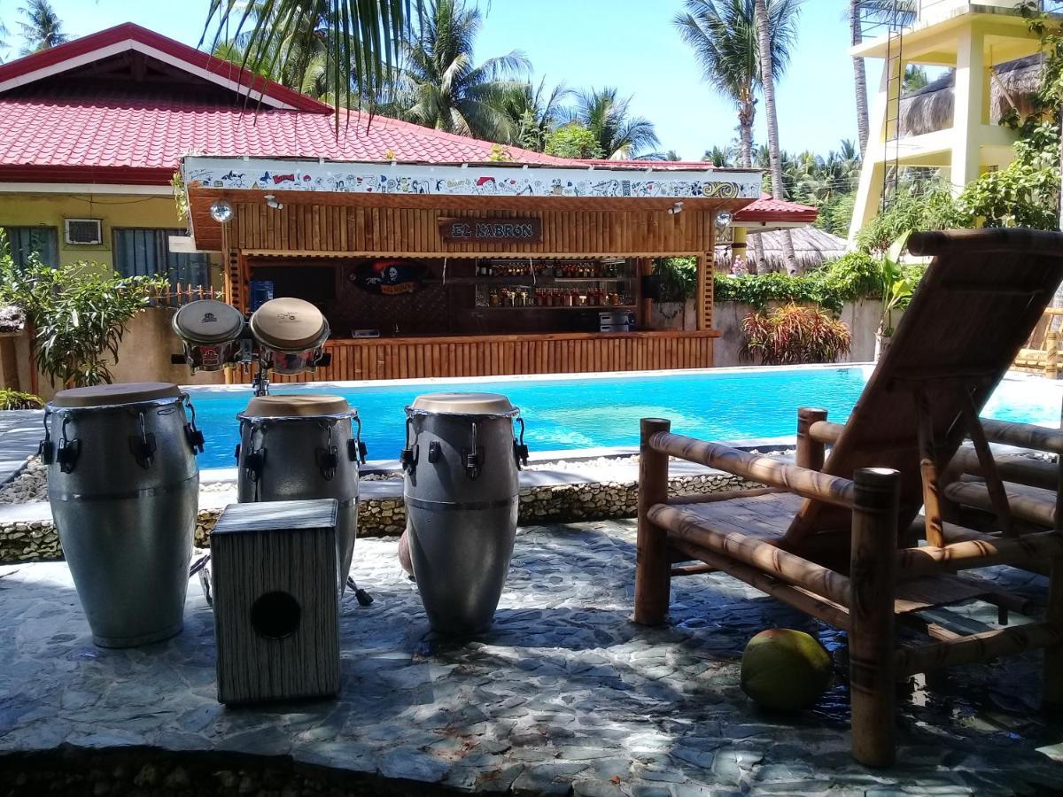 Apo Diver Beach Resort San Juan  Esterno foto