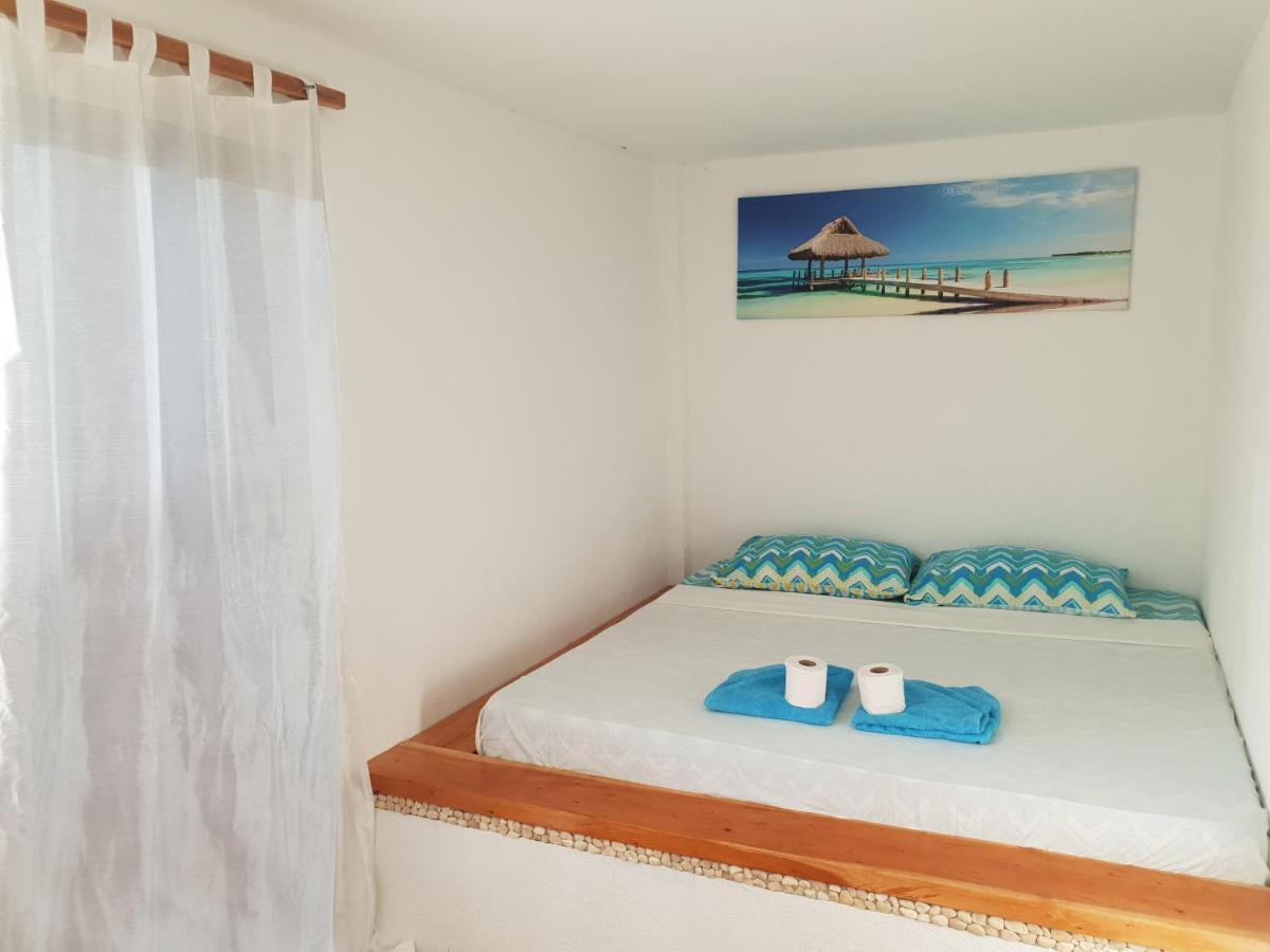 Apo Diver Beach Resort San Juan  Esterno foto