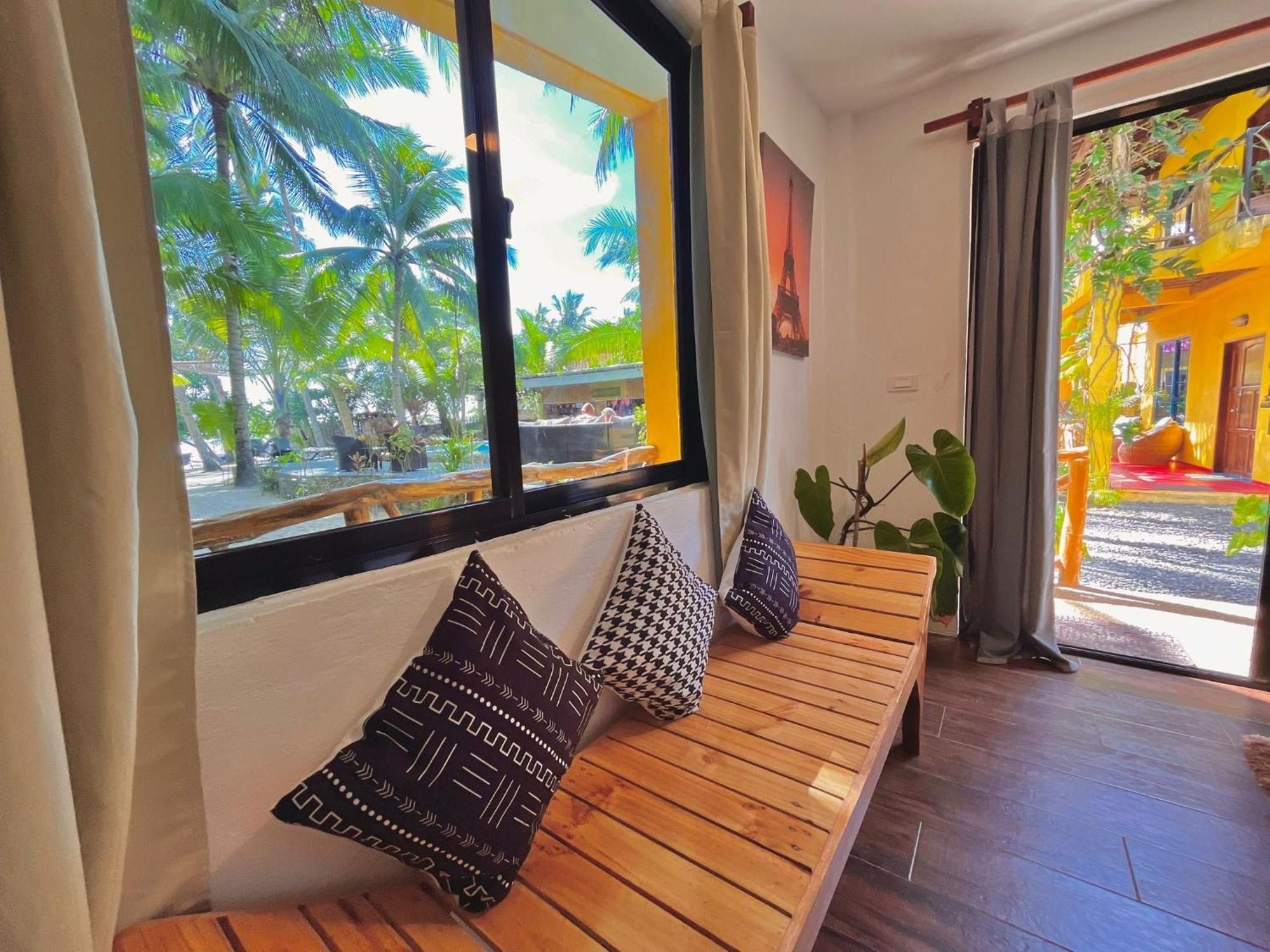 Apo Diver Beach Resort San Juan  Esterno foto